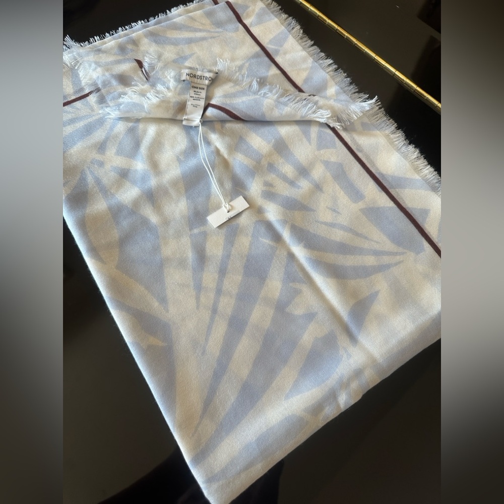 Nordstrom Light Blue and White Patterned Fringe Scarf